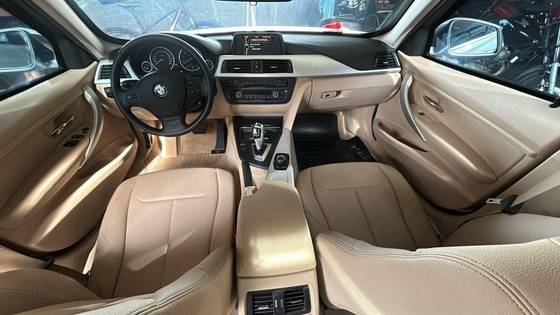 BMW 320i 2.0 16V TURBO GASOLINA 4P AUTOMÁTICO